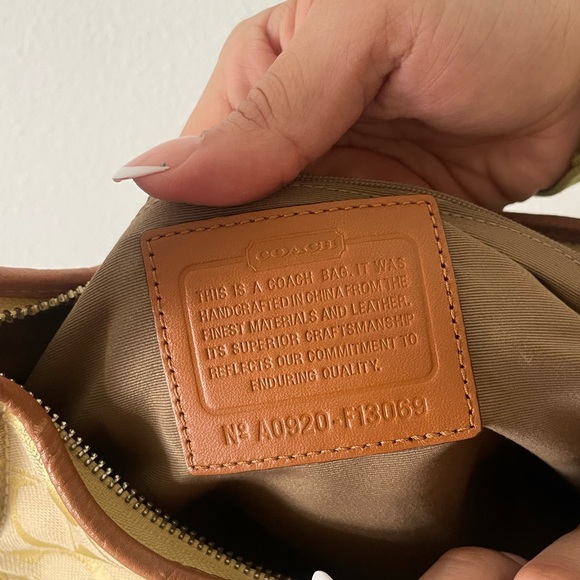 Authentic Coach purse. - Picture 7 of 8